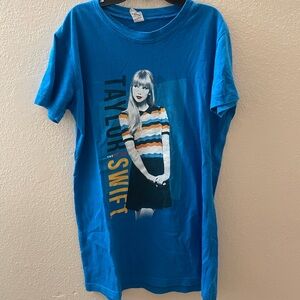 Taylor Swift Blue Women's Short Sleeve Tee